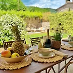 Clarisse Villa Spello